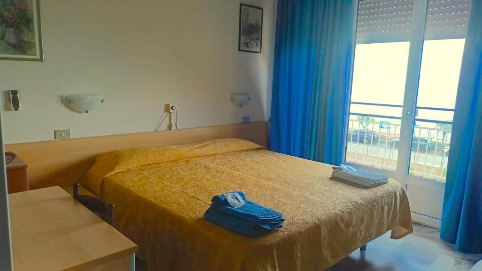 B&B Solana Noli Luaran gambar