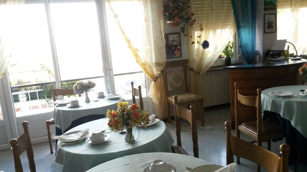 B&B Solana Noli Luaran gambar